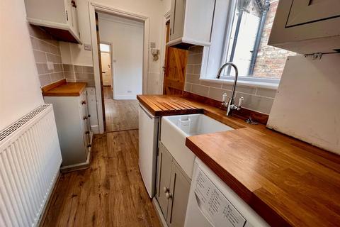 undefined, Russell Street, York