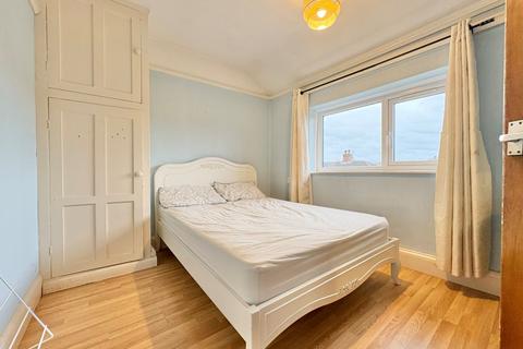 3 bedroom semi-detached house to rent, Burley Wood Crescent, Burley, Leeds, LS4