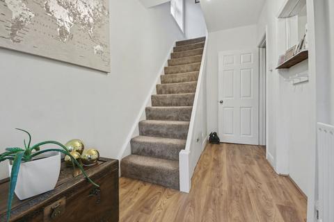 3 bedroom semi-detached house for sale, Bursledon Road, Southampton SO19