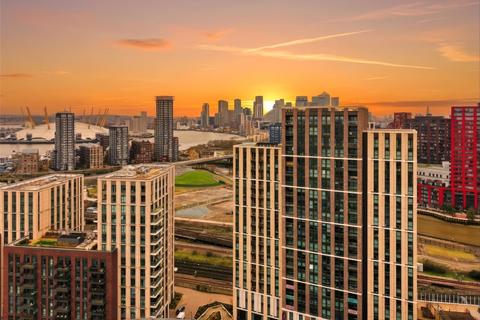 undefined, Silvertown Way, London E16