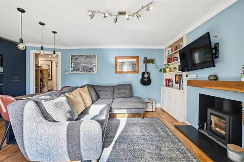 undefined, Kingston Road, Wimbledon SW19