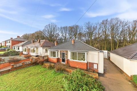 2 bedroom retirement property for sale, Heybeck Lane, Woodkirk