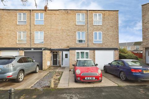 Barton Crescent, Leamington Spa