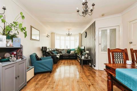3 bedroom semi-detached house for sale, Quinton Road West, Quinton, Birmingham