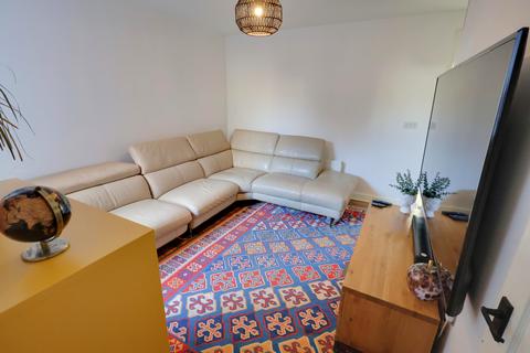 undefined, Ampthill Road, Shirley, Southampton