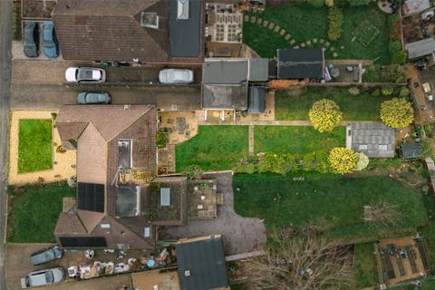 3 bedroom bungalow for sale, Link Way, Reading RG2
