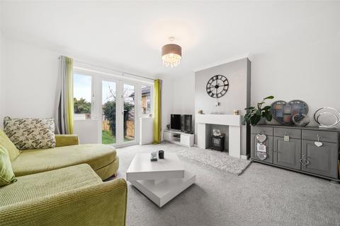 3 bedroom bungalow for sale, Link Way, Reading RG2