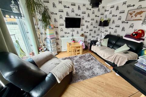 3 bedroom terraced house for sale, Kirkstall Avenue, Middlesbrough