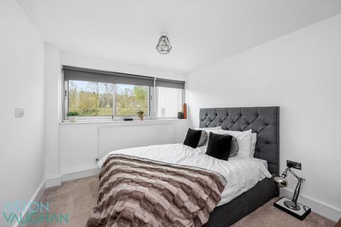 3 bedroom apartment to rent, London Road, Brighton BN1