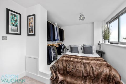 3 bedroom apartment to rent, London Road, Brighton BN1