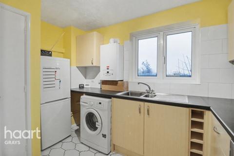 undefined, Wingrove Drive, Purfleet