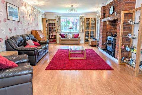 undefined, 4 The Paddocks, Poynton Road, Shawbury, Shrewsbury, SY4 4NQ