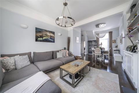 3 bedroom flat to rent, Goldney Road London W9
