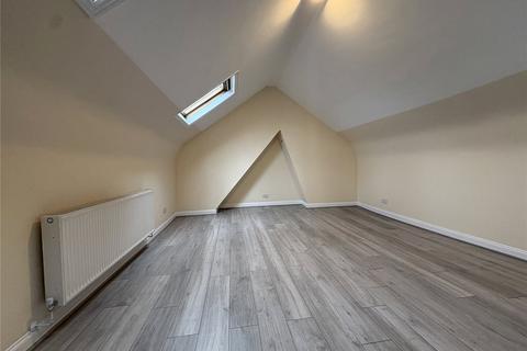 3 bedroom maisonette to rent, Eastern Avenue, London IG4