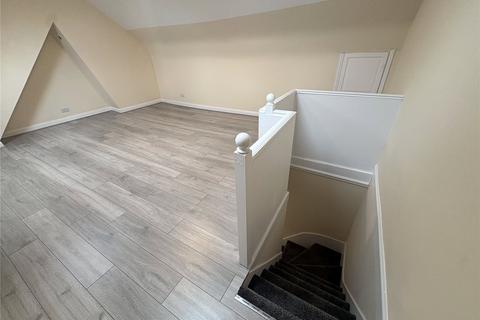 3 bedroom maisonette to rent, Eastern Avenue, London IG4