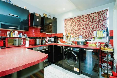 3 bedroom semi-detached house for sale, Neville Road, Leeds, LS15