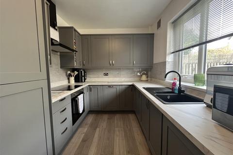 3 bedroom terraced house for sale, Clare Road, Bradford BD12