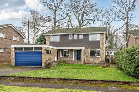 4 bedroom detached house for sale, Wychwood Grove, Hiltingbury, Chandler's Ford