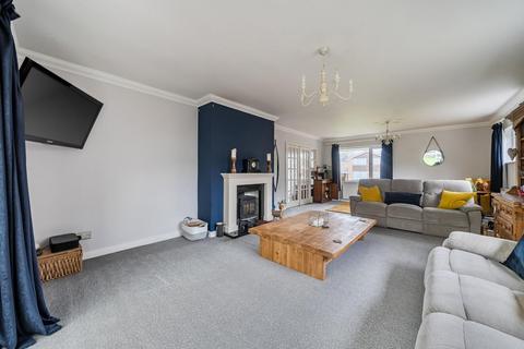 4 bedroom detached house for sale, Wychwood Grove, Hiltingbury, Chandler's Ford