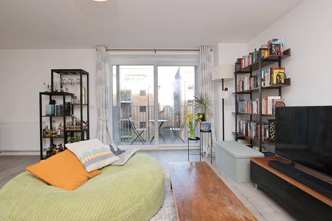 2 bedroom flat for sale, Flat 11 43  Shrubhill Walk, Leith, Edinburgh, EH7 4FN