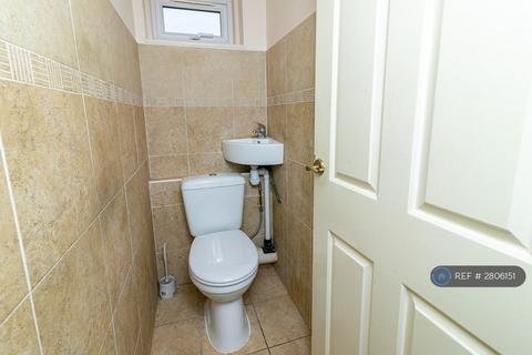 1 bedroom in a house share to rent, Ripon Road, Hertfordshire, SG1