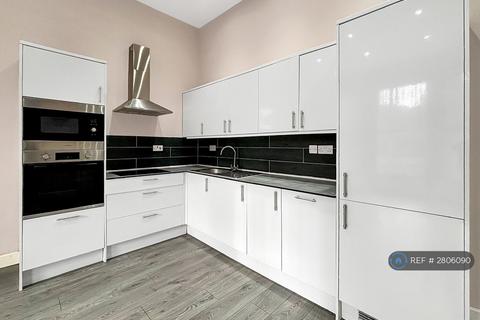 2 bedroom flat to rent, Bentley Road, Liverpool, L8