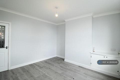 2 bedroom terraced house to rent, Princess Street, Rotherham, S63