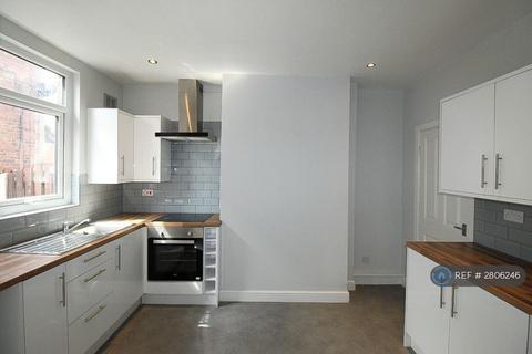 2 bedroom terraced house to rent, Princess Street, Rotherham, S63