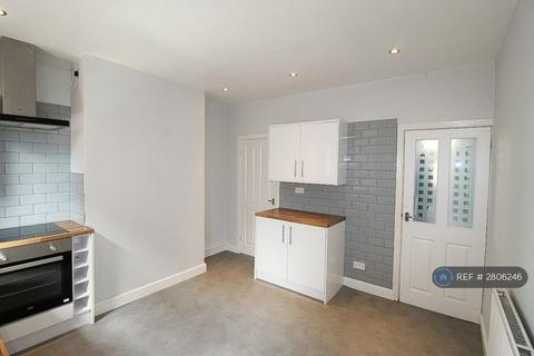 2 bedroom terraced house to rent, Princess Street, Rotherham, S63