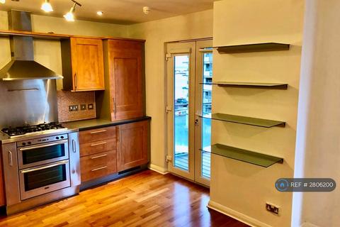 2 bedroom flat to rent, Portland Gardens, Edinburgh, EH6