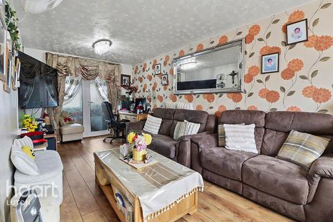 3 bedroom semi-detached house for sale, Aydon Road, LUTON
