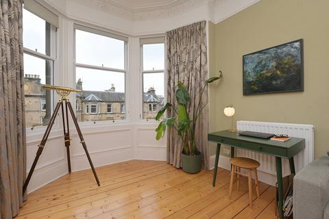 2 bedroom flat for sale, 7/6 Wellington Street, Edinburgh, EH7 5EE