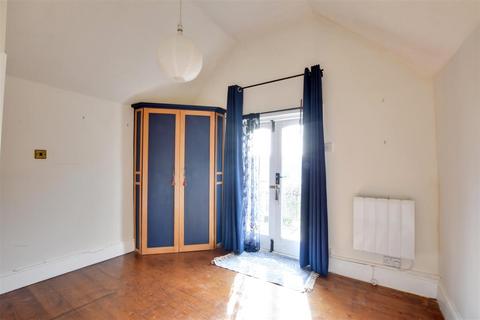 3 bedroom semi-detached house for sale, Furnace Lane, Broad Oak, Rye