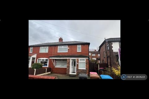 undefined, Oakwood Drive, Salford, M6