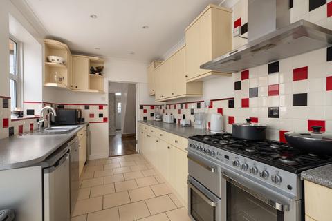 3 bedroom terraced house for sale, Belmont Road, Whitstable