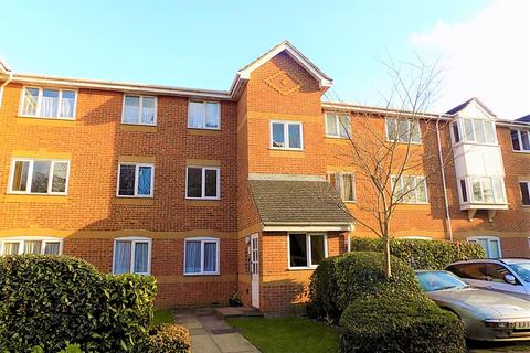 1 bedroom flat for sale, Ascot Court, Aldershot GU11