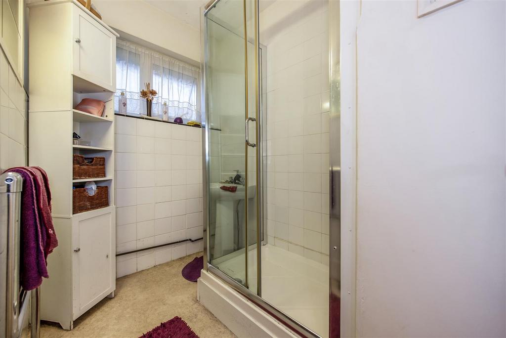 First floor shower room