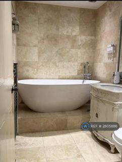 3 bedroom terraced house to rent, Bywater Place, London, SE16