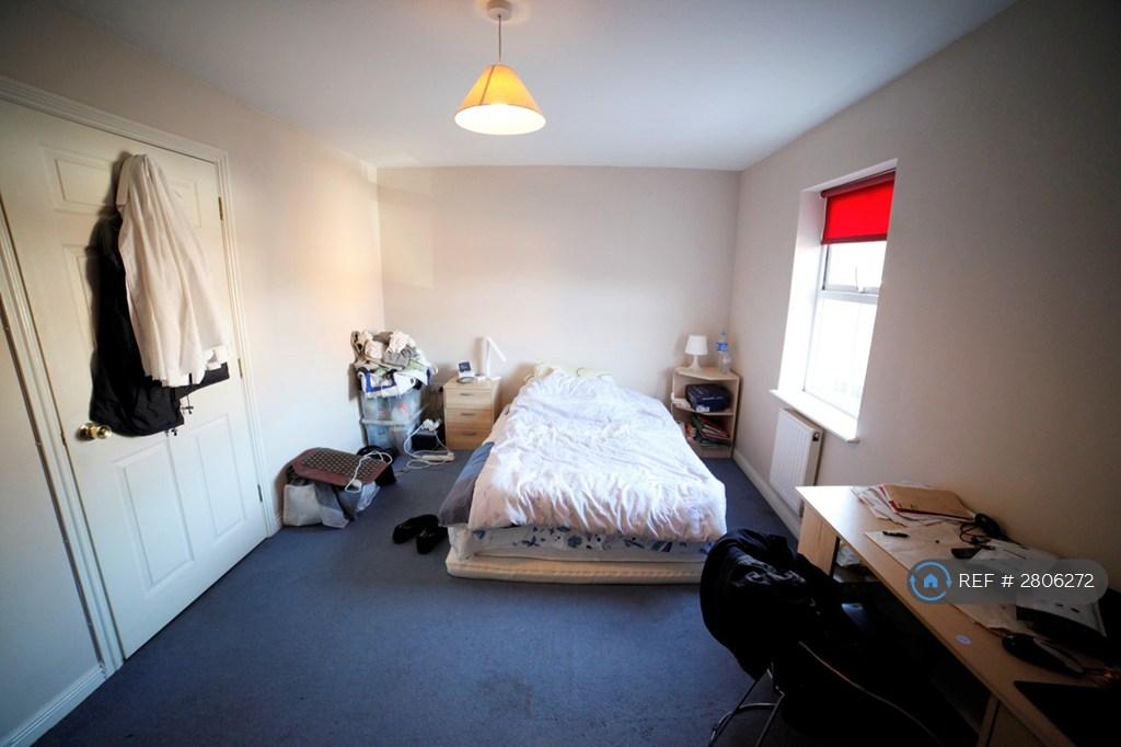 Top Floor Double Bedroom