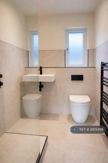 2 bedroom bungalow to rent, Elderpark Gardens, Glasgow, G51