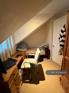 3 bedroom semi-detached house to rent, Baker St, Reading, RG1