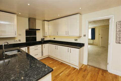 3 bedroom end of terrace house for sale, Challenger Drive, Gosport