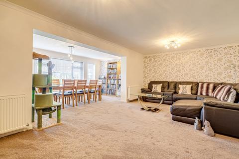4 bedroom detached house for sale, Swan Lane, Wickford, SS11