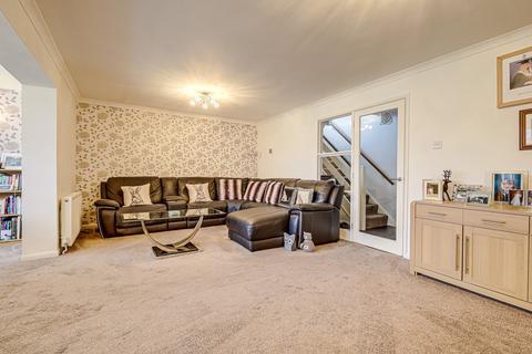4 bedroom detached house for sale, Swan Lane, Wickford, SS11