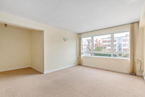 2 bedroom flat for sale, Fairlawns SW15
