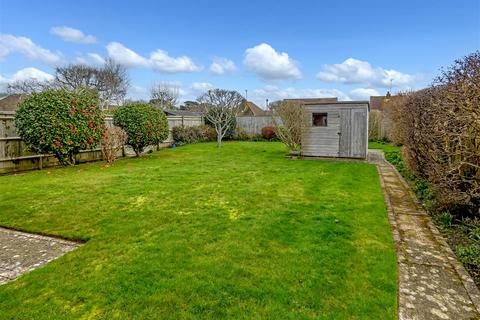 2 bedroom detached bungalow for sale, Cheam Road, Littlehampton BN16
