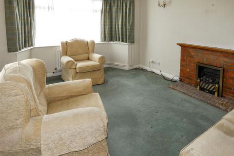 2 bedroom detached bungalow for sale, Cheam Road, Littlehampton BN16