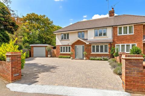 4 bedroom semi-detached house for sale, Ellenbrook Crescent