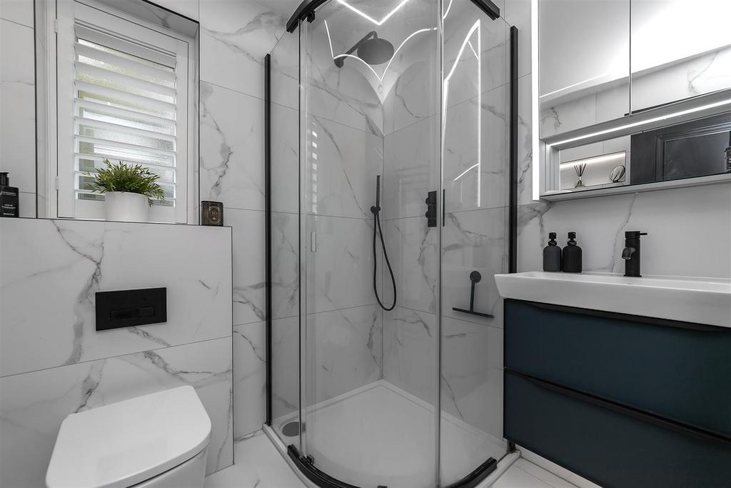 1 Ellenbrook Cres-88.jpg