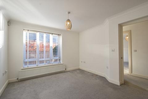 1 bedroom apartment to rent, Balfour Road, Weybridge, KT13